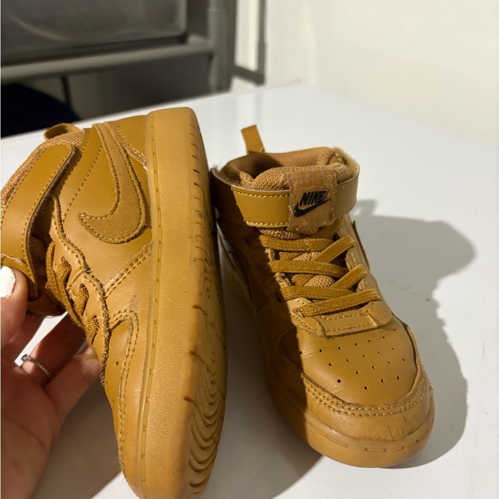 Nike Tan High-Top Sneakers for Kids 10C